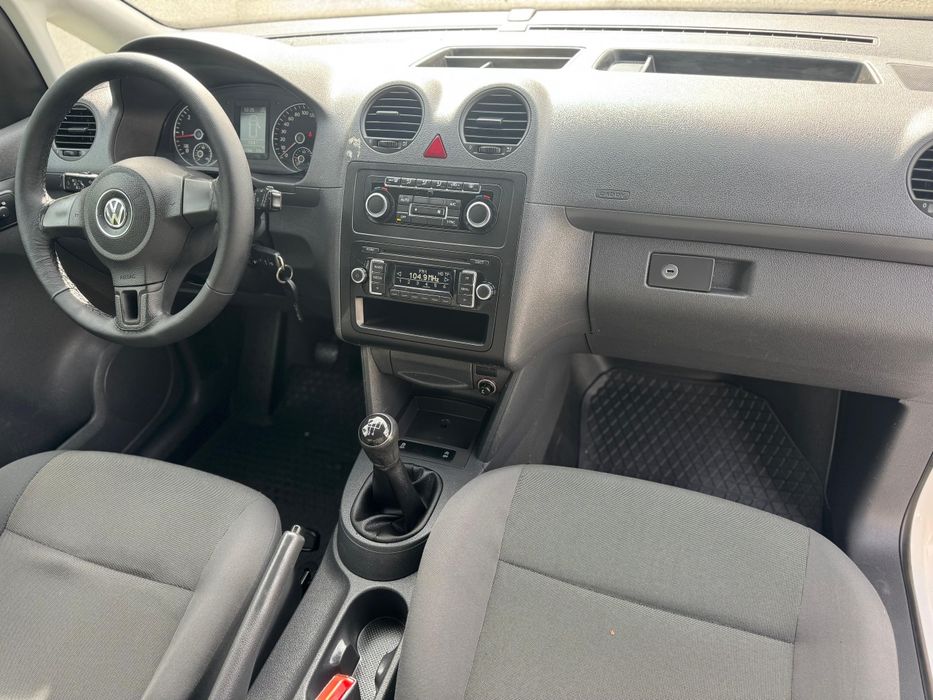 Vw Caddy 2015 c/IVA Ded