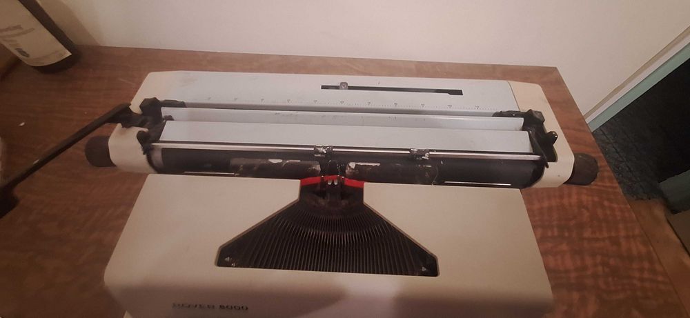Maquina de Escrever ROVER 8000
