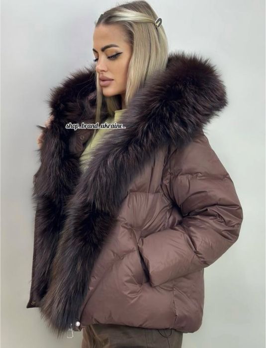 Пуховик з натуральним хутром