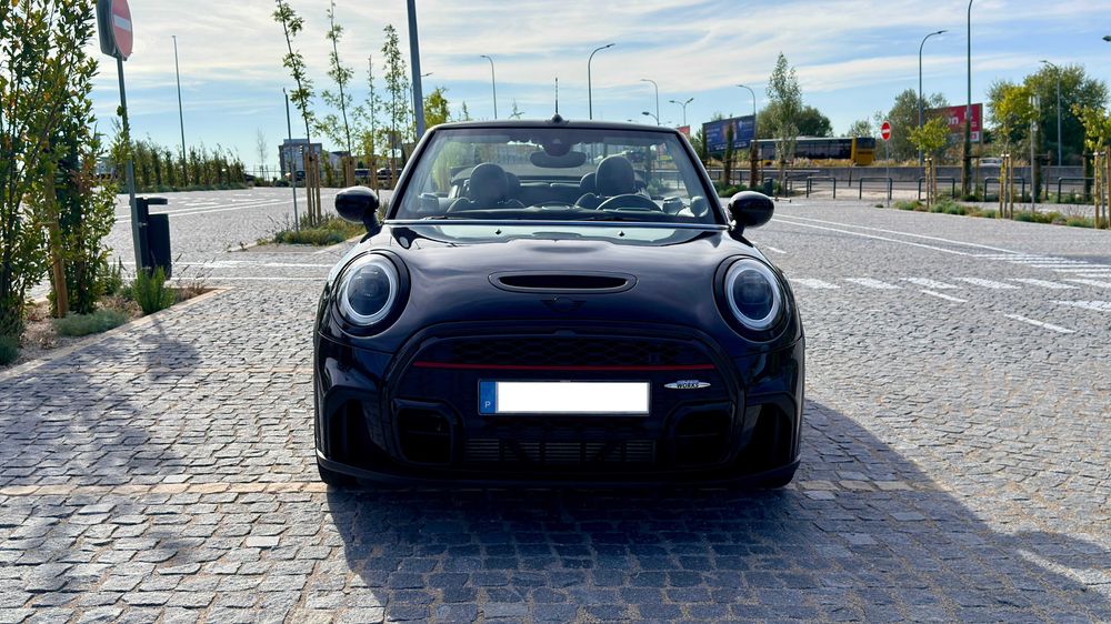 Vendo troco Mini JCW Cabrio 2.0 231cv - AUTO - 2022 - Muitos Extras