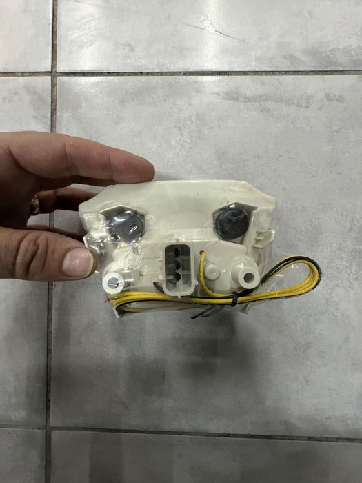 Luz traseira LED Kawasaki ZX10R - TZK-300-INT