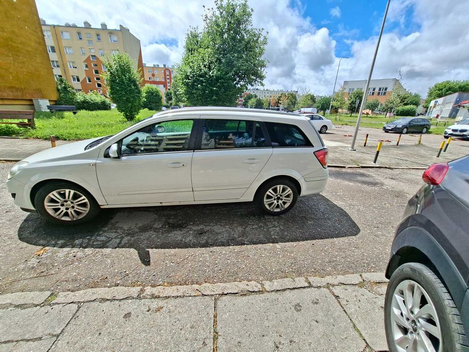 Samochód Opel Astra