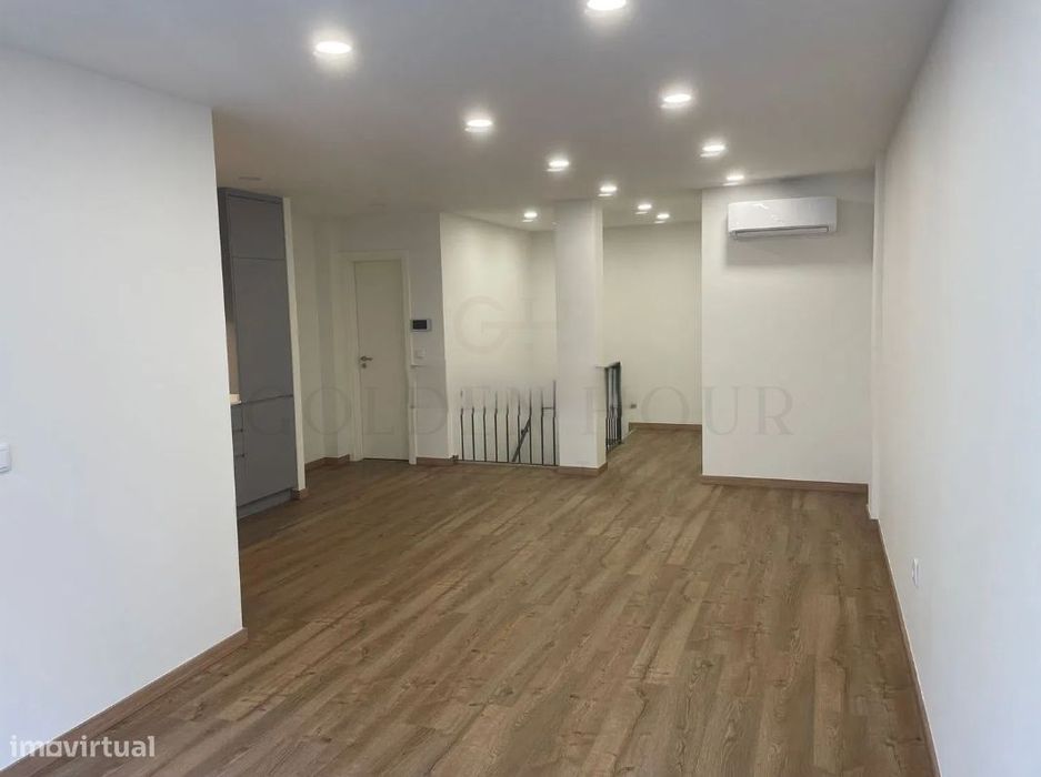 T2 Duplex Moderno na Baixa do Porto
