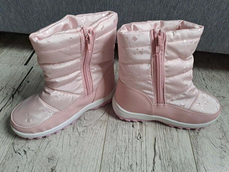 NOWE KOZAKI Sinsay, rozmiar 30