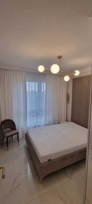 ЦЕНТР ЯРОВИЦЯ ЛЮКС 1к, 2к Квартири ПОДОБОВО Погодинно