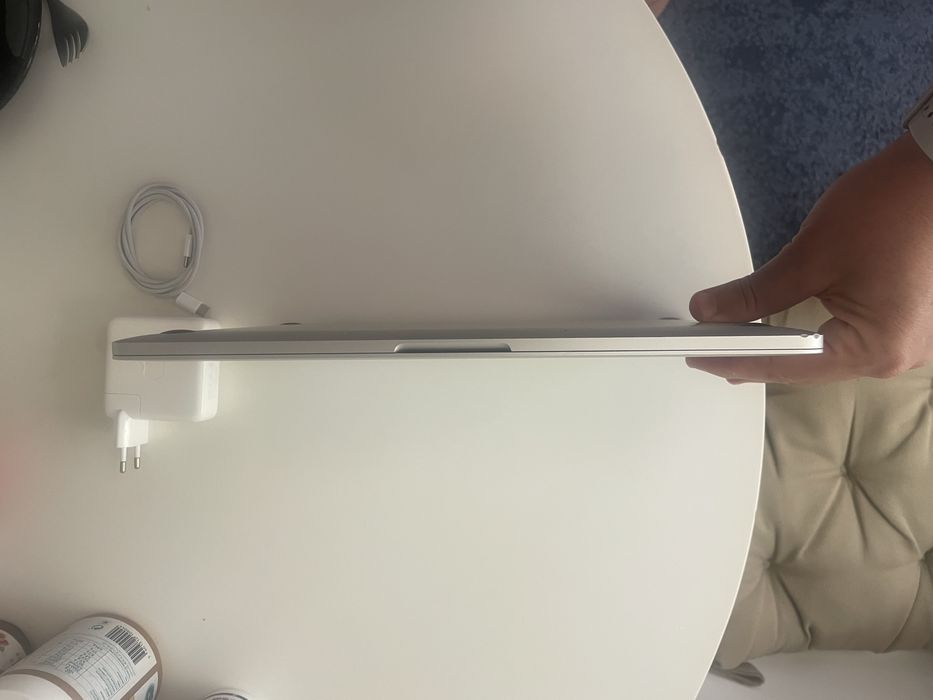MacBook Pro Touch Bar APPLE Como Novo - 13'' -