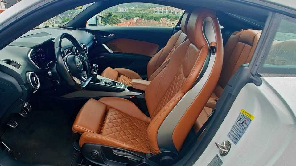 Audi TT Coupé 2.0 TDI