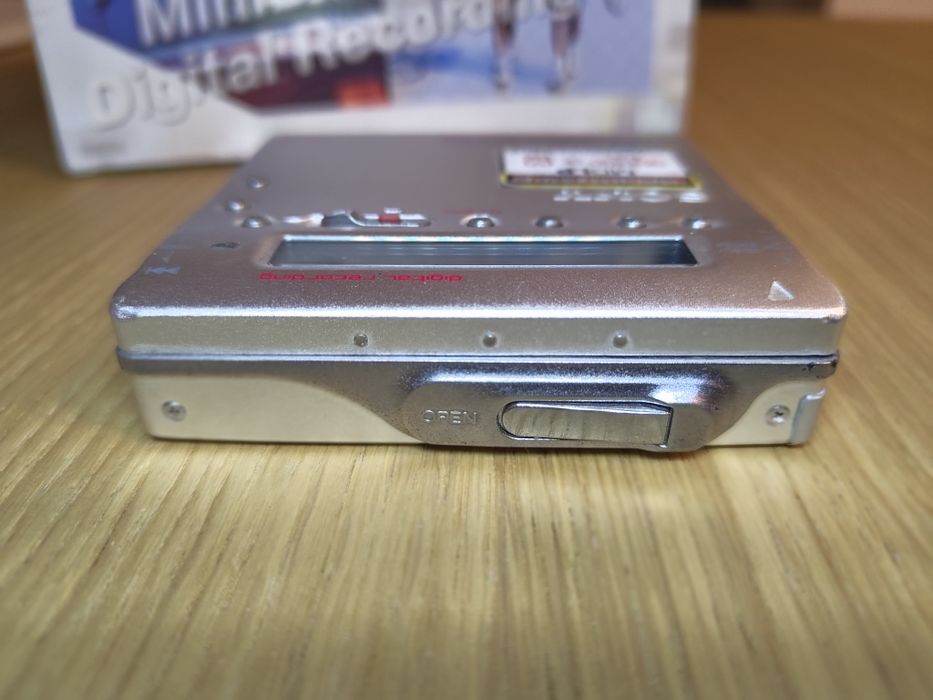 Sony Minidisc MZ-R900