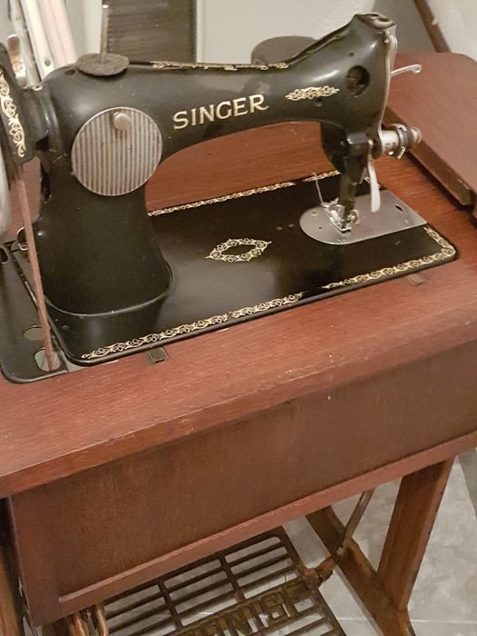 Máquina de costura Singer