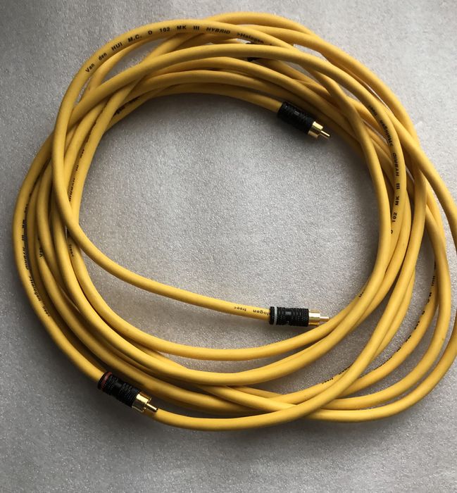 Межблочный кабель