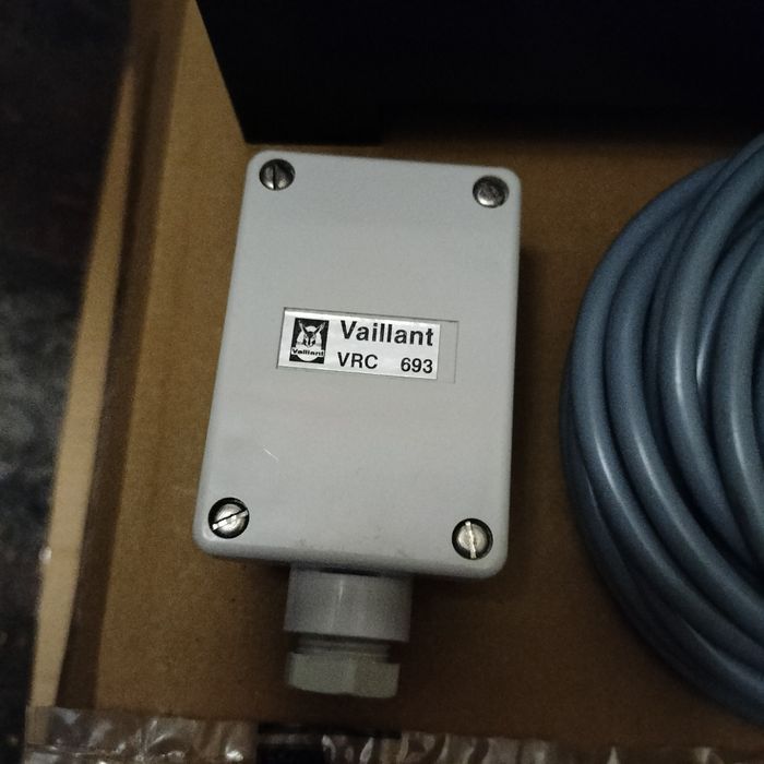 Pogodowy regulator ogrzewania Vaillant  VRC-CBW