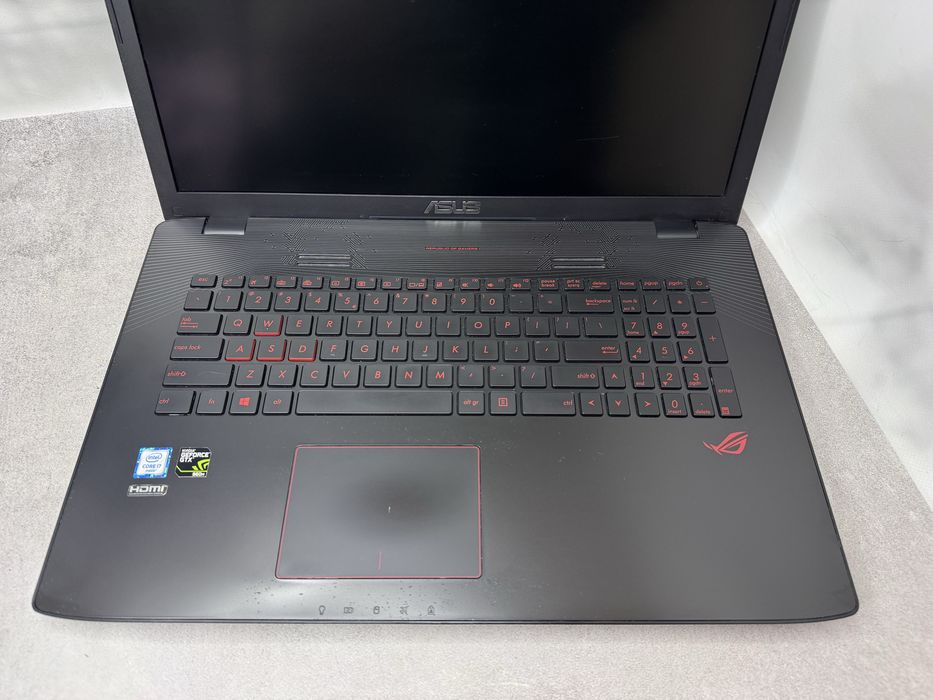 Asus GL752V / i7-6700HQ / GTX 960M 2GB / 8GB / 256GB SSD / 17.3" FHD