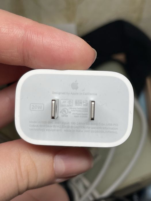 Оригінальні зарядки (блоки) Apple (для США)