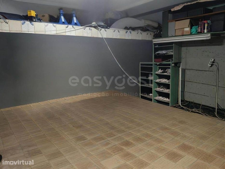 Apartamento T3 com Garagem Box
