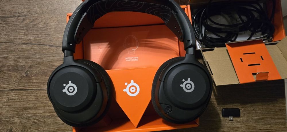 Słuchawki bezprzewodowe Steelseries Arctis Nova 5 Wireless