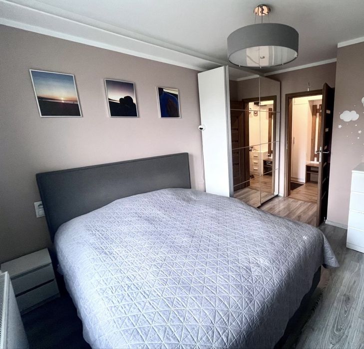 Łóżko tapicerowane Agata 160x200 z materacem