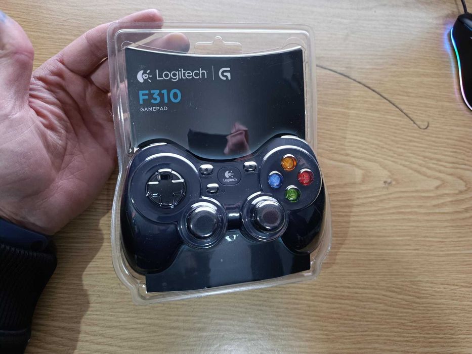 Comando Joystick Logitech F310 Gamepad com cabo | NOVO