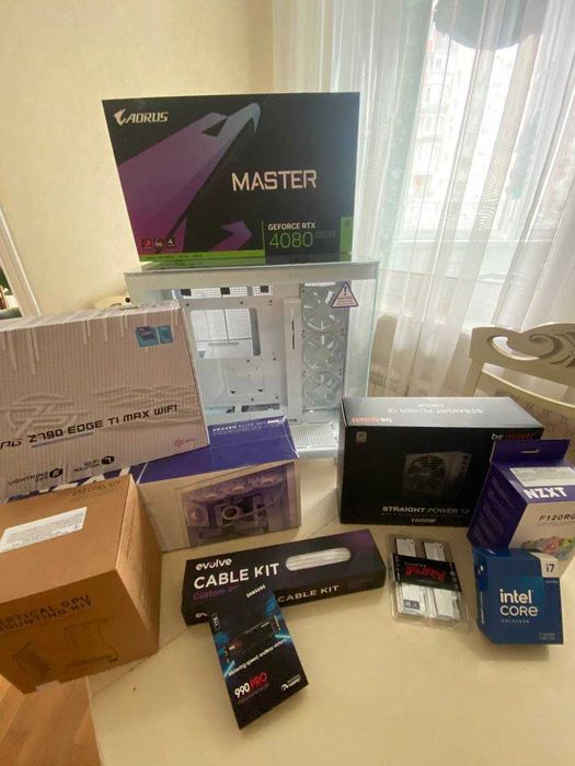 Продам ігровий комп'ютер | i7-14700K | RTX 4080 SUPER | 5TB SSD