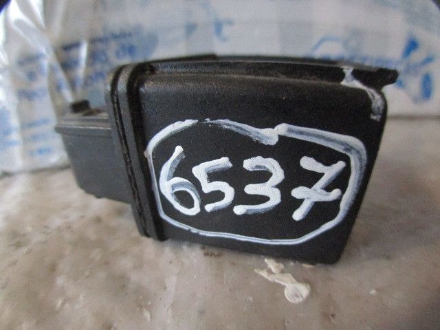 Botão / interruptor electromecânico / relé PEUGEOT 306 (7A, 7C, N3, N5