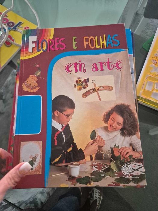 Conjunto de 16 livros para trabalhos manuais