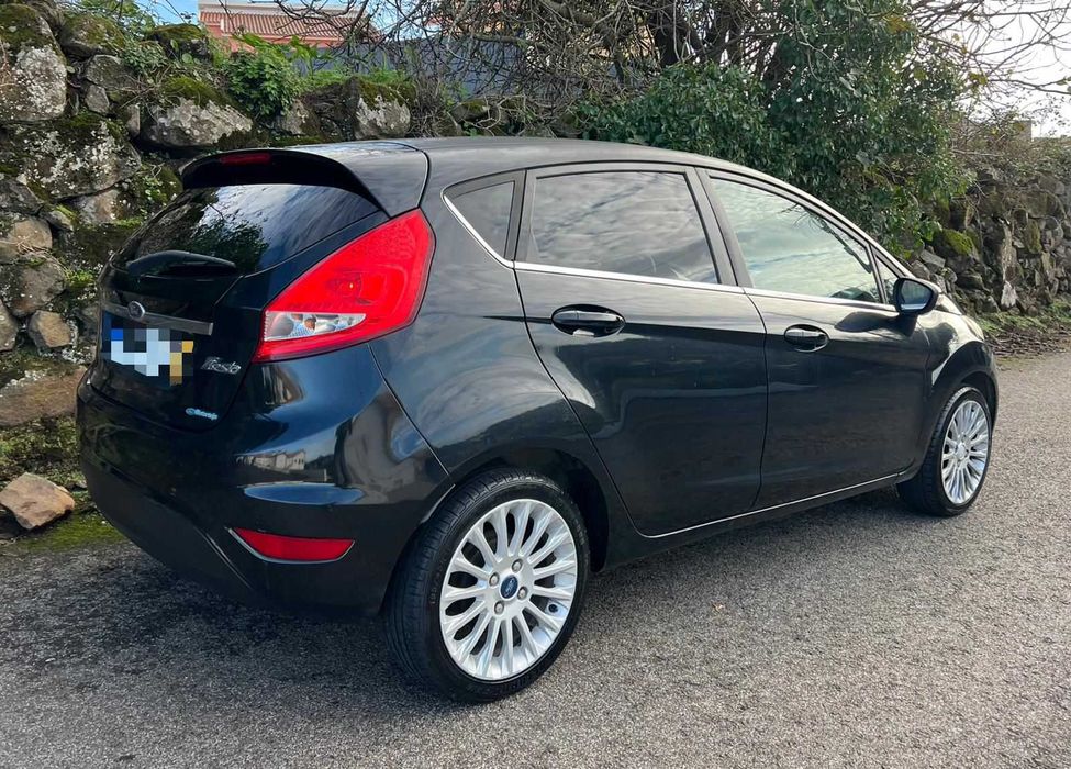 Ford Fiesta 1.4 tdci - 2011 - Full Extras