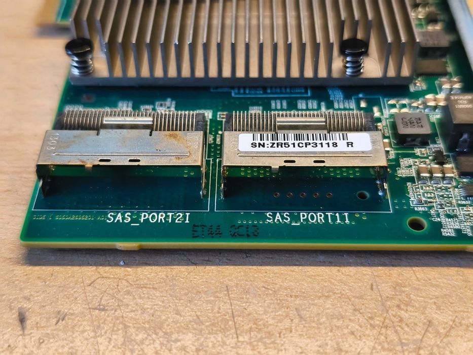 Karta HP P840 4GB HBA RAID SAS 12Gb SFF-8087 Gen 9 kontroler SAS
