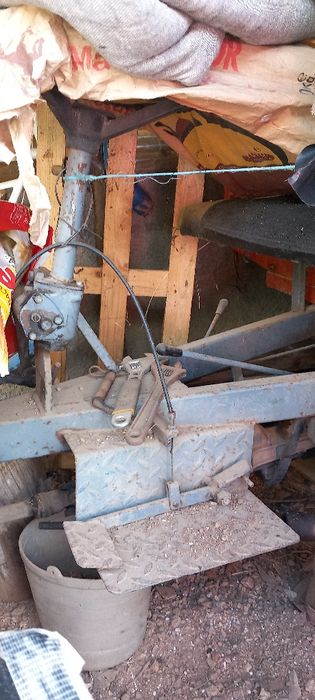 Reboque máquina agrícola