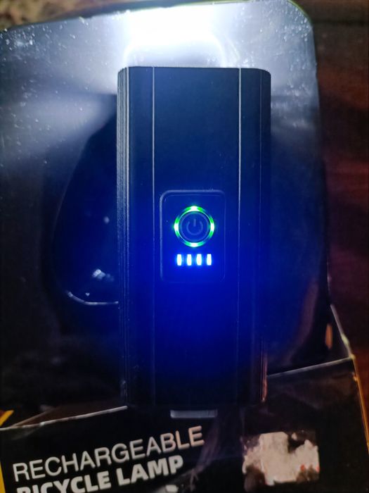 Фонарь для велосипеда