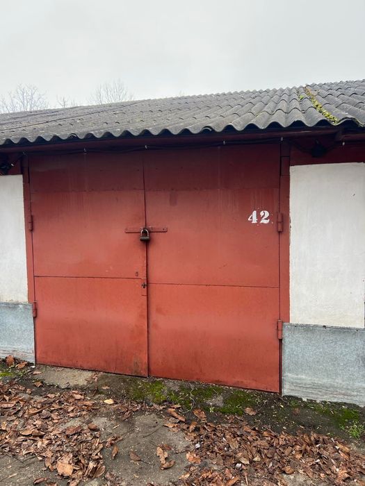 Гараж цегляний 18кв.м