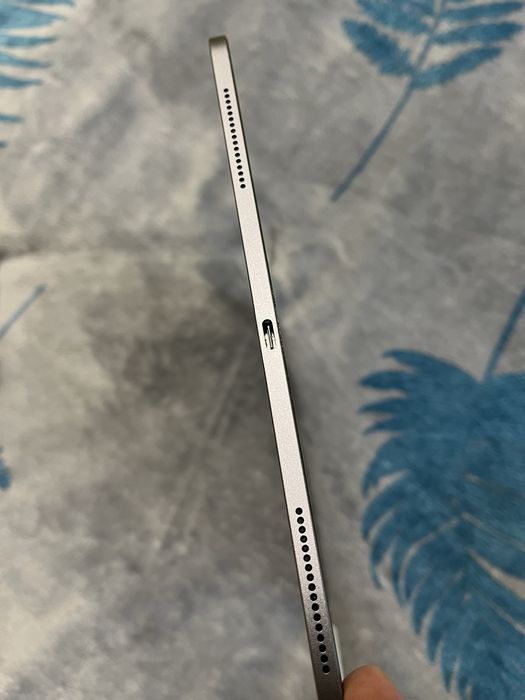 iPad Pro 12,9 дюйма 3 поколение 64ГБ