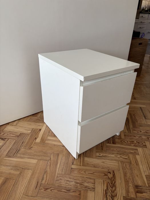 Mesa Ikea branca 2 gavetas