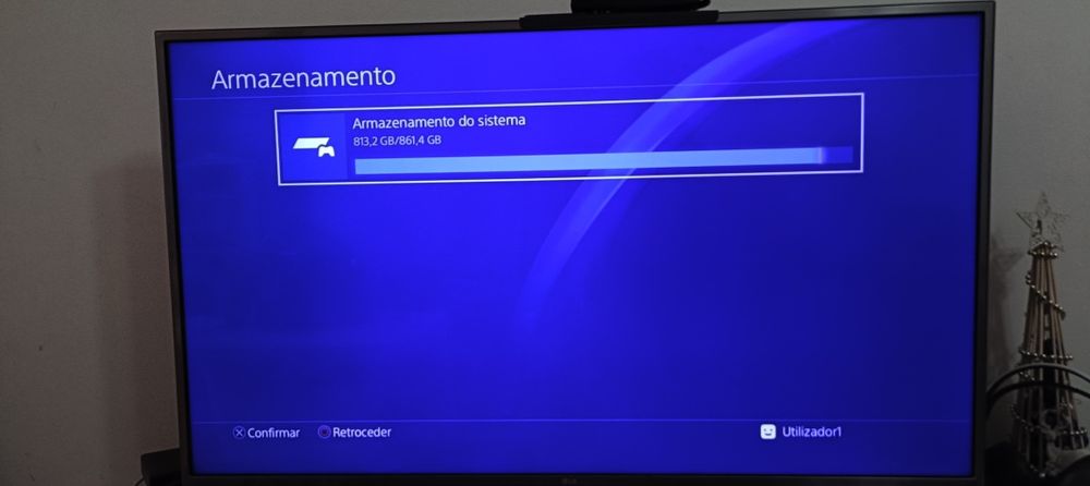 PS4 Slim 1TB + 30 jogos • HEN 11.50 • GoldHEN • 2 comandos