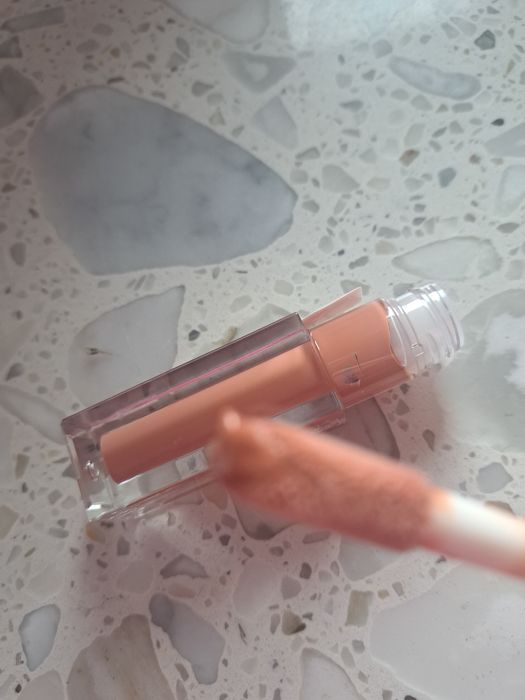 Pomadka w płynie Maybelline