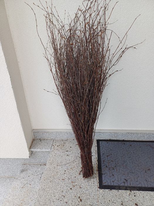 miotły brzozowe  trzy razy wiązane 8.5zł +23%Vat