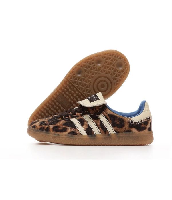 Кеды adidas леопардовые