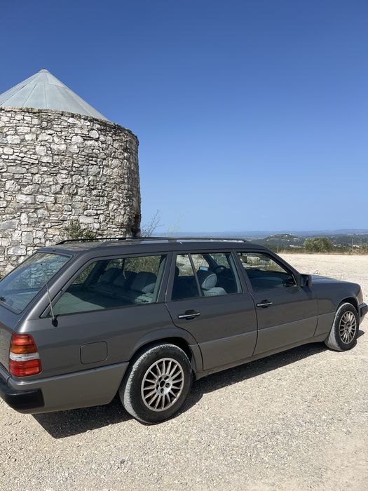 Mercedes-Benz 250 — fotografia 3