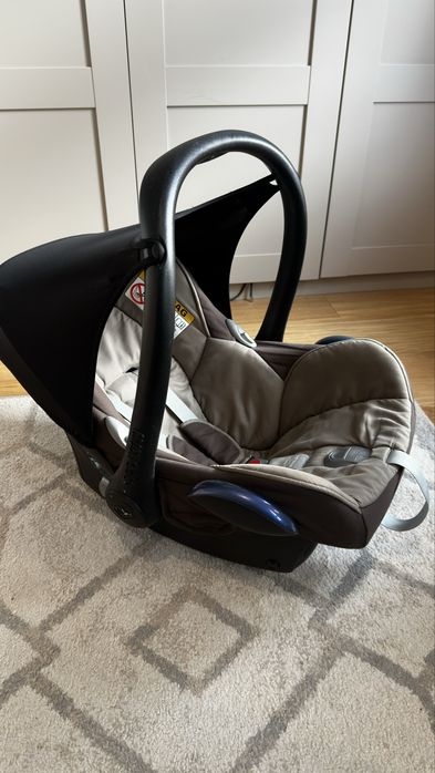 Fotelik - nosidelko Maxi Cosi
