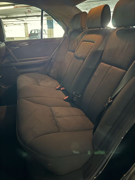 Mercedes classe E220 cdi nacional so um dono 240.000km aceito retoma
