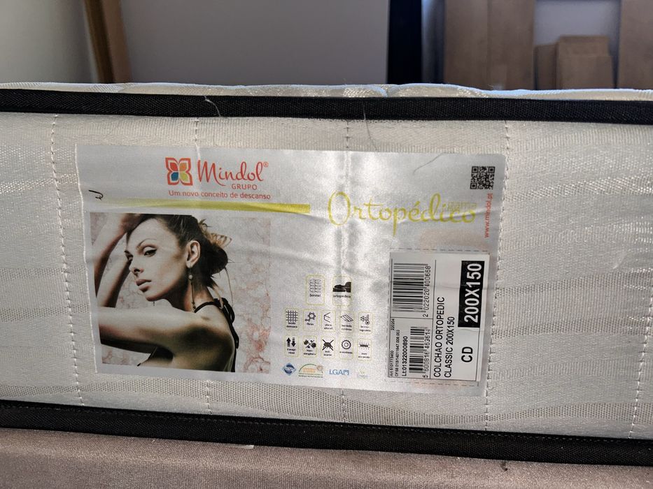 Vendo cama de casal