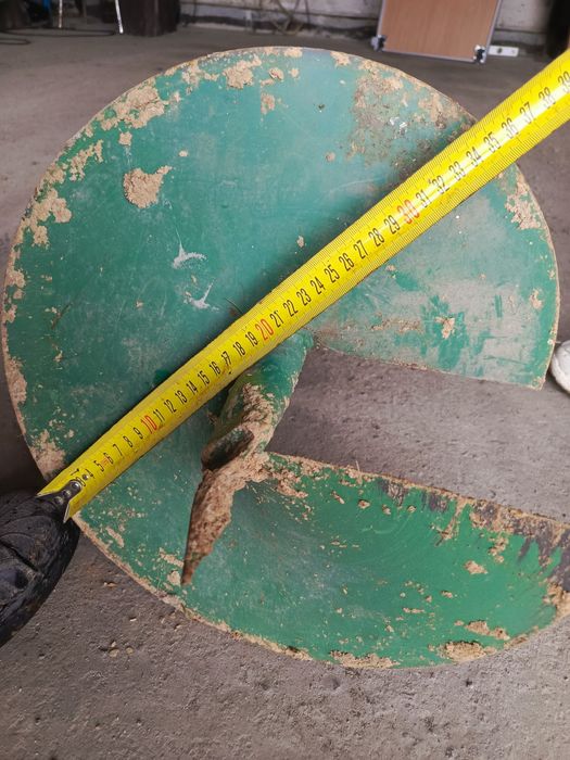 ŚWIDER RĘCZNY do ziemi 36cm 360mm