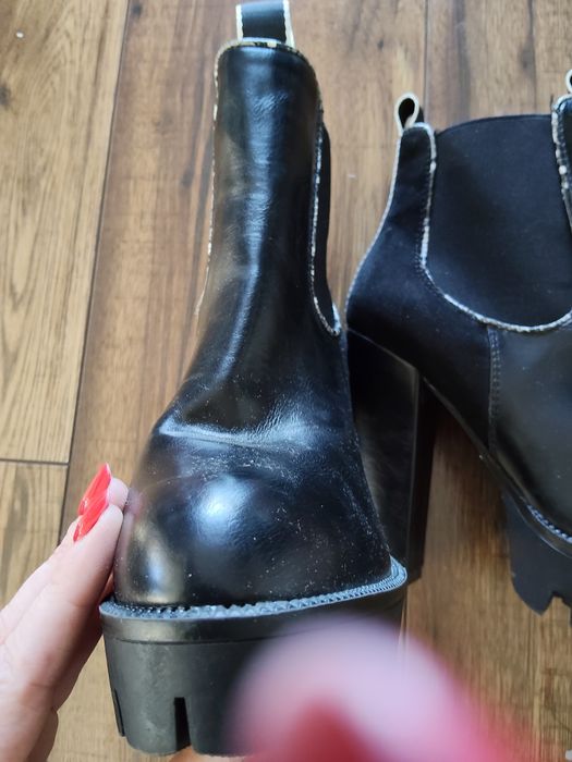 Buty słupek botki deezee
