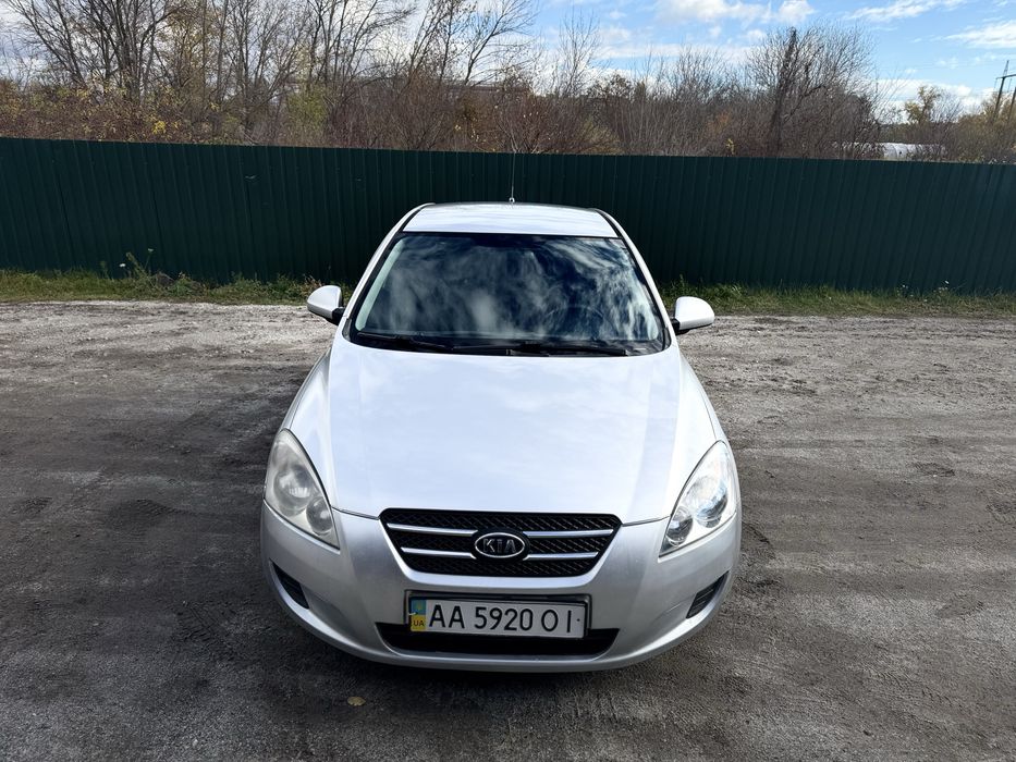 Продам Kia Ceed 2008