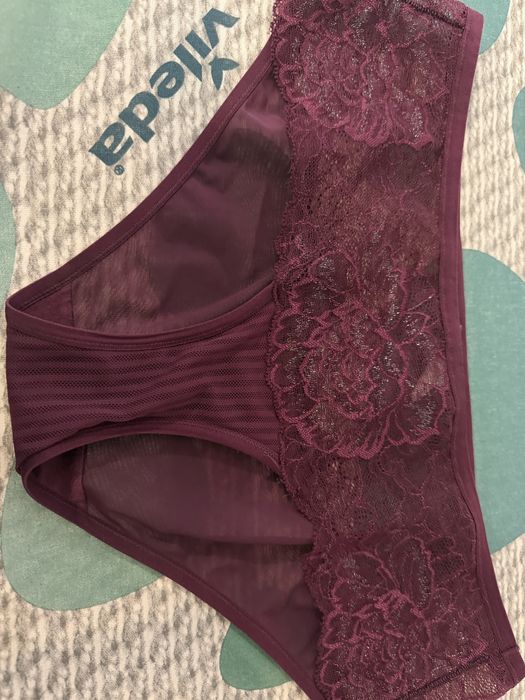 Figi damskie koronkowe