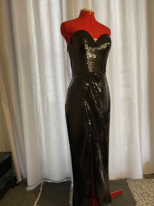 Сукня на святкові подіі: продаж, оренда