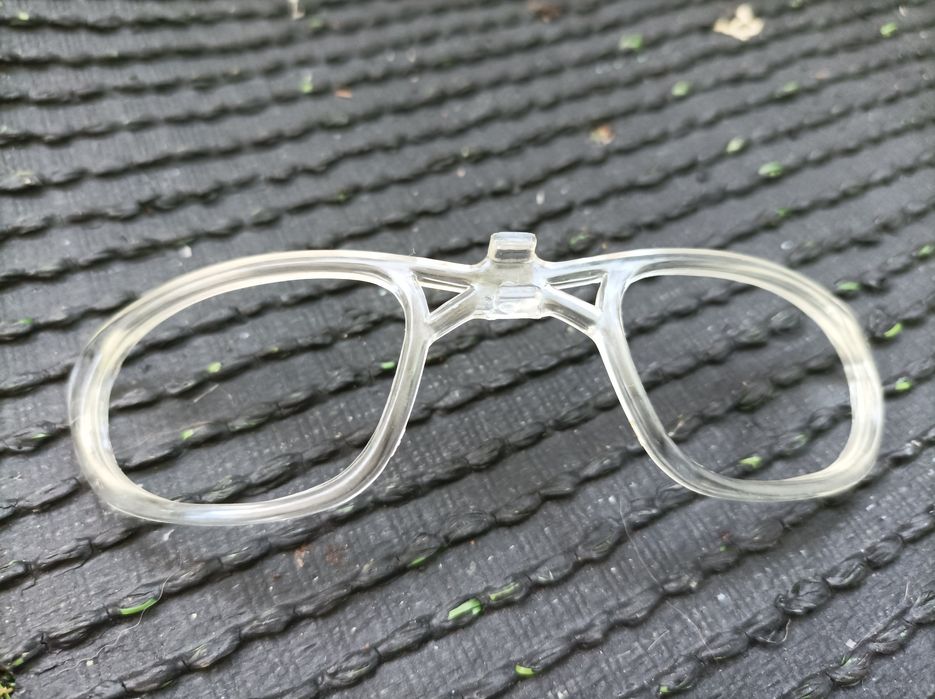 Adapter do szkieł korekcyjnych do okularów Accent Wind.