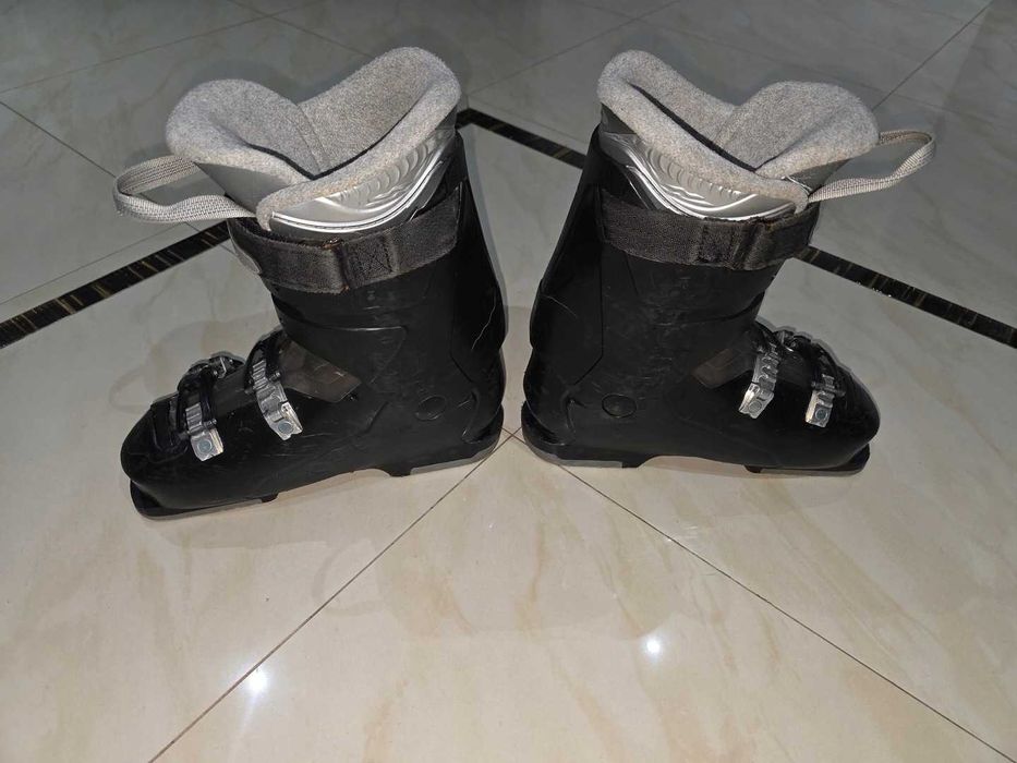 Komplet narty FISCHER RC4 RACE 130CM+buty 25,5CM rozm.40