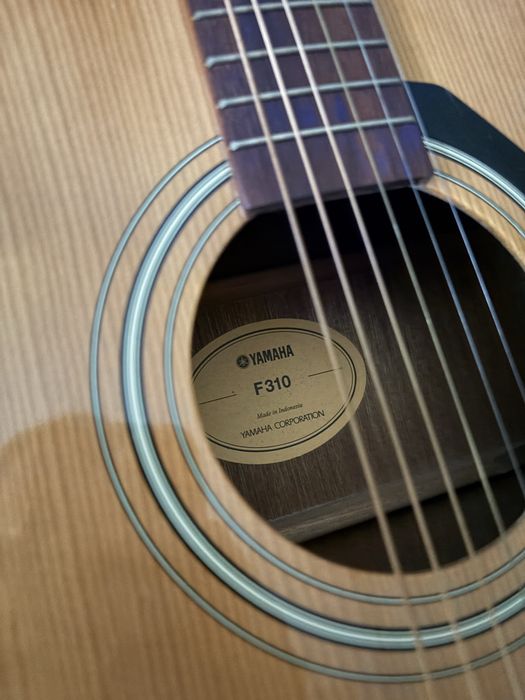 Yamaha f 310 Індонезія Гітара