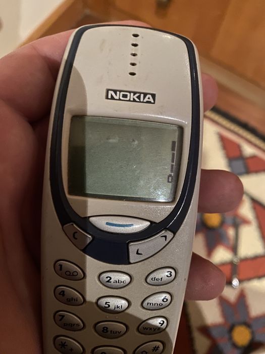 Telemóvel retro Nokia 3330