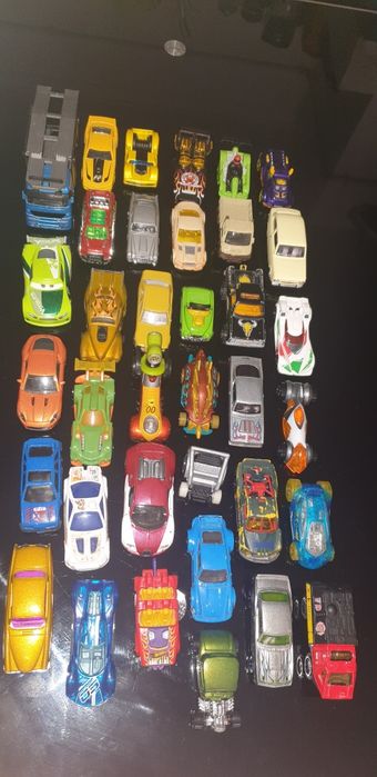Lot of Impeccable Die-Cast Cars – Total of 36