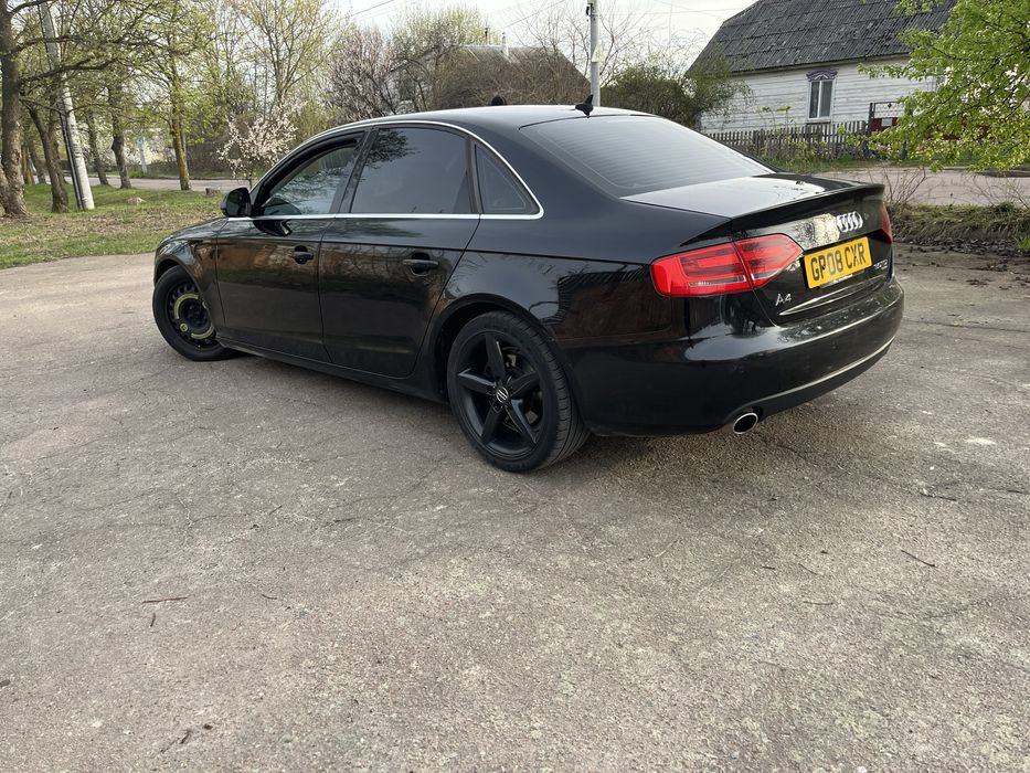 Розборка Audi A4B8 3.0tdi CAPA